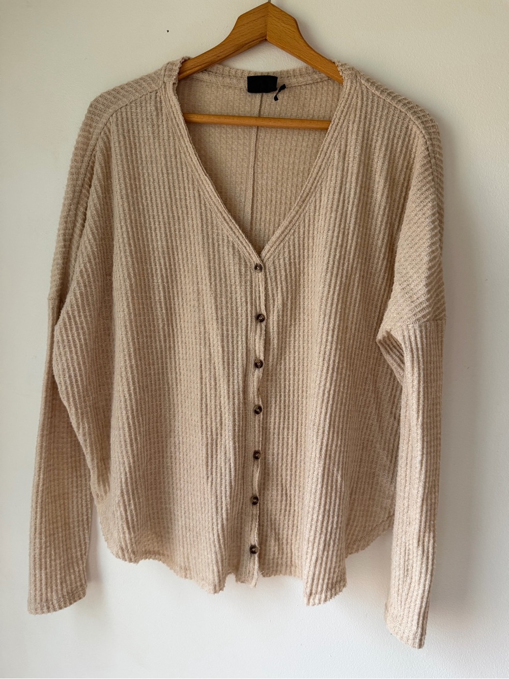 Urban Outfitters Waffle V-Neck Button Cardigan in Beige